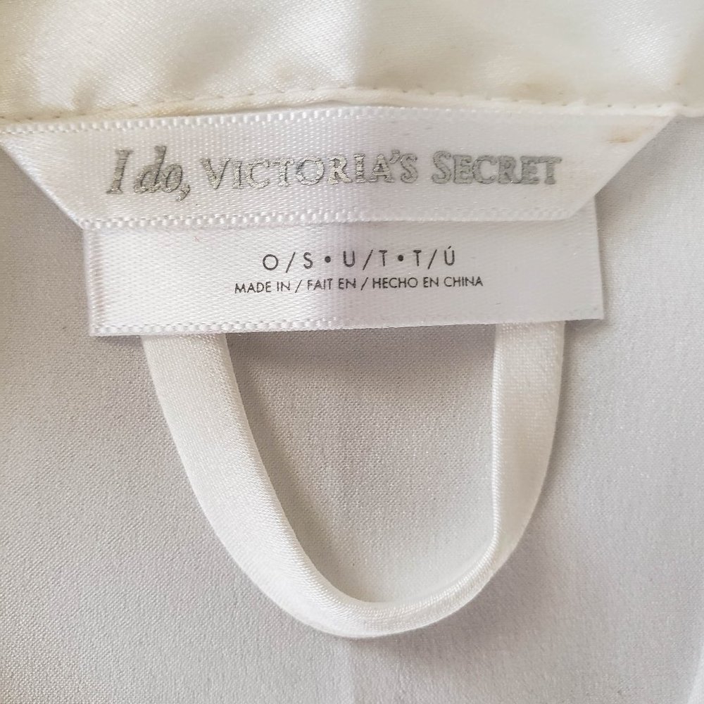 [Victorias Secret] Soft White Satin Bride Robe - Gem